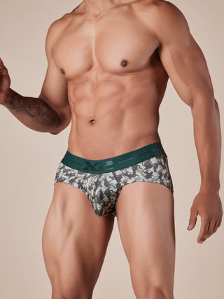 Brief Printed Believe