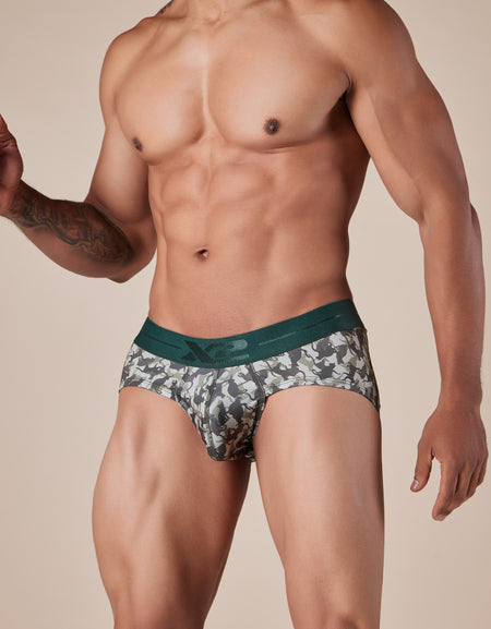 Brief Printed Believe