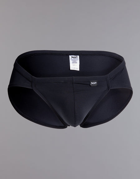 Black Monumental Brief