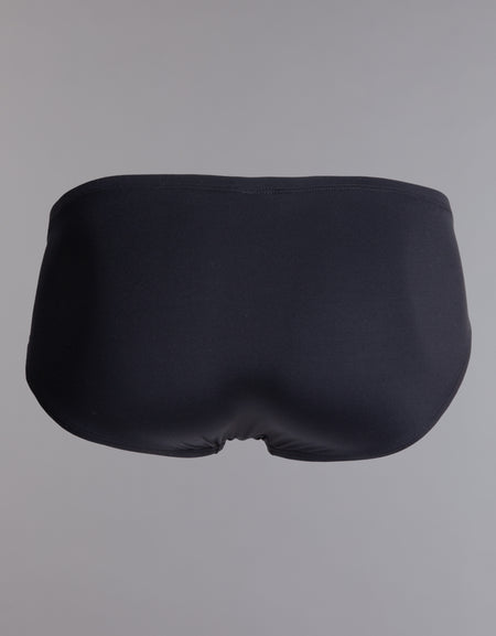 Black Monumental Brief